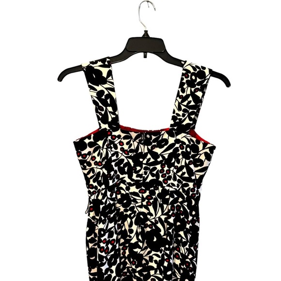 London Times Dresses & Skirts - London Times Women's Black and White Pencil Dress | Size 8